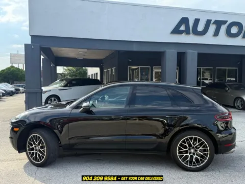 Photos of 2018 Porsche Macan for sale in Jacksonville, FL at AUTOLAND