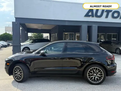 Photos of 2018 Porsche Macan for sale in Jacksonville, FL at AUTOLAND