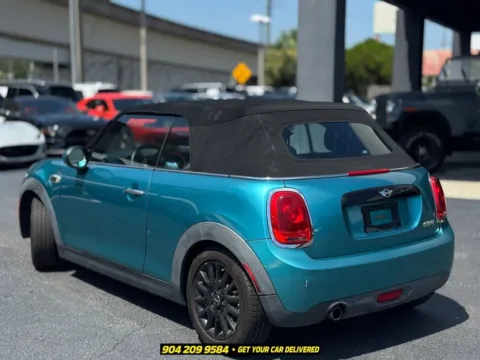 More photos of 2016 MINI Cooper at AUTOLAND, FL