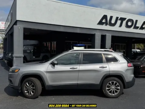 Another view of 2019 Jeep Cherokee Latitude Plus for sale in Jacksonville, FL at AUTOLAND