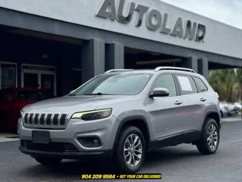 Photos of 2019 Jeep Cherokee Latitude Plus for sale in Jacksonville, FL at AUTOLAND