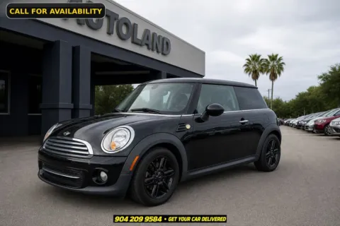 Black 2013 MINI Cooper for sale in Jacksonville, FL