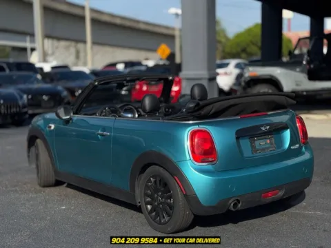 More photos of 2016 MINI Cooper at AUTOLAND, FL