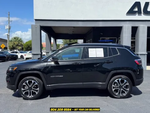 More photos of 2022 Jeep Compass Limited at AUTOLAND, FL