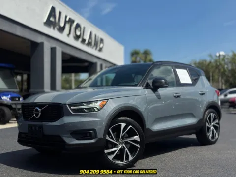 Gray 2022 Volvo XC40 R-Design for sale in Jacksonville, FL