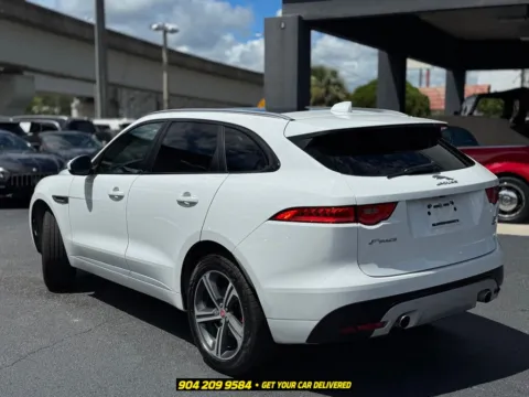 More photos of 2018 Jaguar F-PACE S at AUTOLAND, FL