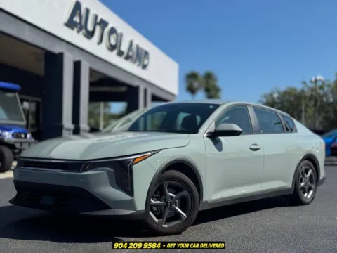 Gray 2025 Kia K4 LXS for sale in Jacksonville, FL