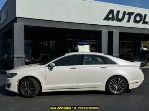 More photos of 2020 Lincoln MKZ Standard at AUTOLAND, FL