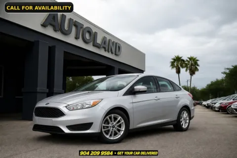 Silver 2017 Ford Focus SE for sale in Jacksonville, FL