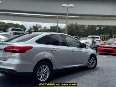 More photos of 2017 Ford Focus SE at AUTOLAND, FL