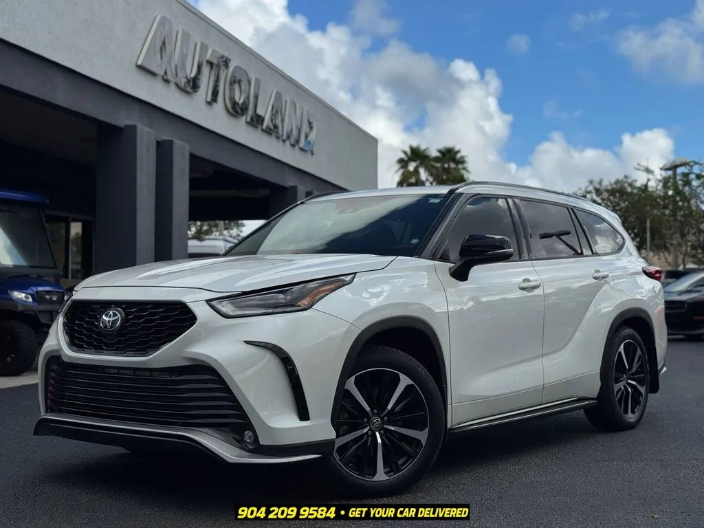 White 2021 Toyota Highlander XSE for sale in Jacksonville, FL