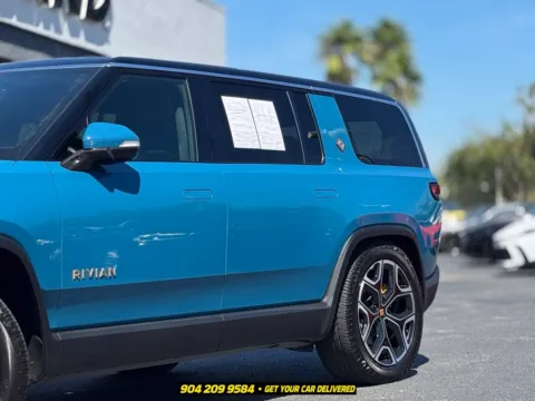 More photos of 2023 Rivian R1S Launch Edition at AUTOLAND, FL