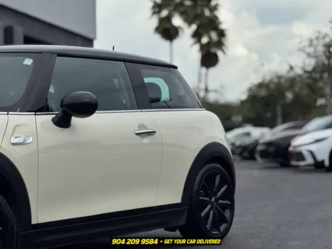 More photos of 2017 MINI Cooper S at AUTOLAND, FL