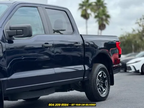 More photos of 2022 Ford F-150 Lightning Pro at AUTOLAND, FL