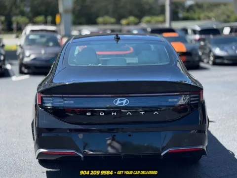 More photos of 2025 Hyundai Sonata SEL at AUTOLAND, FL