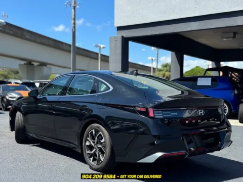 More photos of 2025 Hyundai Sonata SEL at AUTOLAND, FL