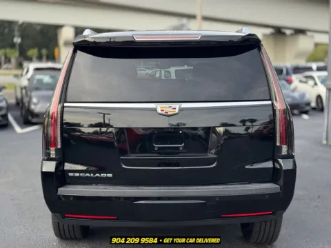 More photos of 2020 Cadillac Escalade Luxury at AUTOLAND, FL