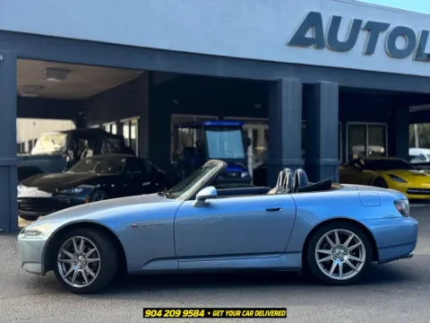 More photos of 2005 Honda S2000 at AUTOLAND, FL