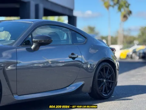 More photos of 2022 Toyota GR86 Premium at AUTOLAND, FL
