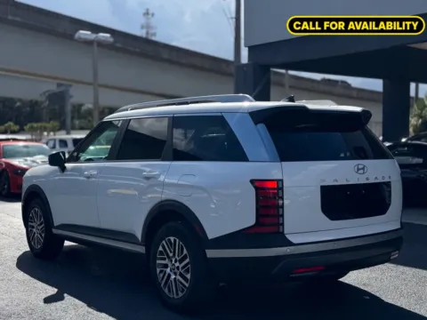 More photos of 2026 Hyundai Palisade SEL at AUTOLAND, FL