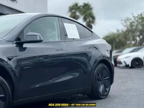 More photos of 2026 Tesla Model Y Premium at AUTOLAND, FL