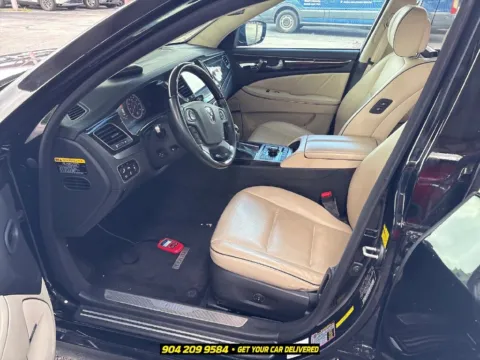 More photos of 2014 Hyundai Equus Ultimate at AUTOLAND, FL