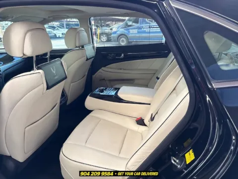 Another view of 2014 Hyundai Equus Ultimate for sale in Jacksonville, FL at AUTOLAND