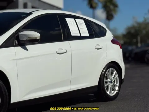 More photos of 2016 Ford Focus SE at AUTOLAND, FL