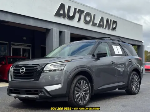 Gray 2023 Nissan Pathfinder SL for sale in Jacksonville, FL
