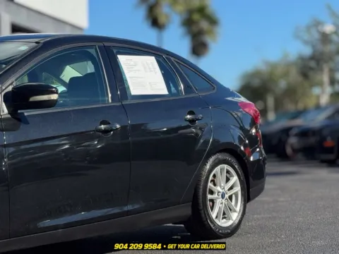 More photos of 2015 Ford Focus SE at AUTOLAND, FL