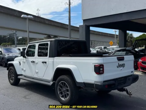 More photos of 2020 Jeep Gladiator Overland at AUTOLAND, FL