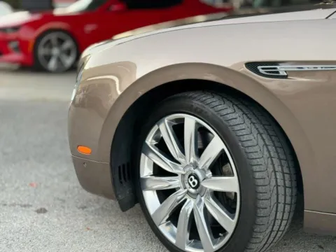 More photos of 2015 Bentley Flying Spur W12 at AUTOLAND, FL
