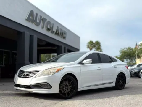 White 2017 Hyundai Azera Limited for sale in Jacksonville, FL