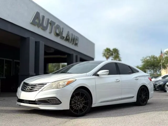 White 2017 Hyundai Azera Limited for sale in Jacksonville, FL