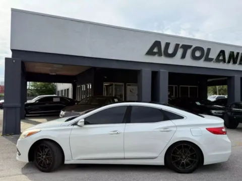 Photos of 2017 Hyundai Azera Limited for sale in Jacksonville, FL at AUTOLAND