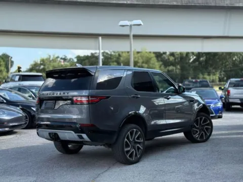 More photos of 2018 Land Rover Discovery HSE Luxury at AUTOLAND, FL