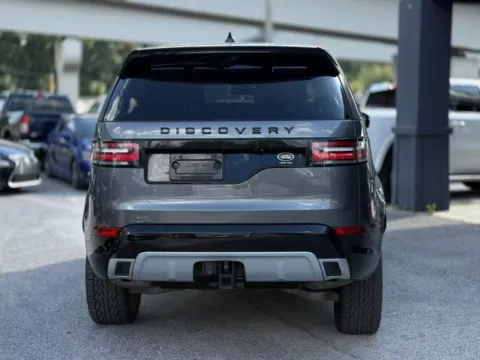 More photos of 2018 Land Rover Discovery HSE Luxury at AUTOLAND, FL
