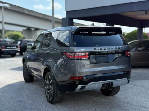 Another view of 2018 Land Rover Discovery HSE Luxury for sale in Jacksonville, FL at AUTOLAND