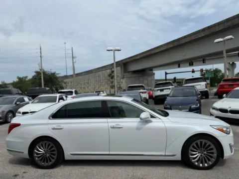More photos of 2019 Genesis G90 3.3T Premium at AUTOLAND, FL