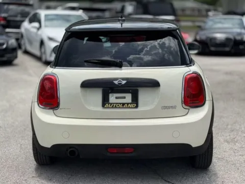 More photos of 2016 MINI Cooper at AUTOLAND, FL