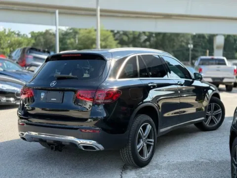 More photos of 2020 Mercedes-Benz GLC 300 at AUTOLAND, FL