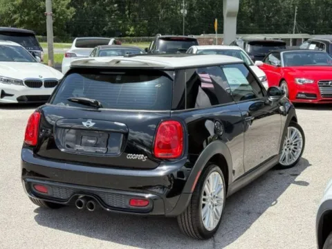 More photos of 2016 MINI Cooper S at AUTOLAND, FL