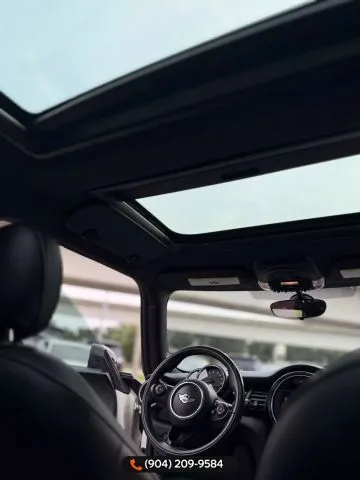 2017 MINI Cooper Base - Photo 23