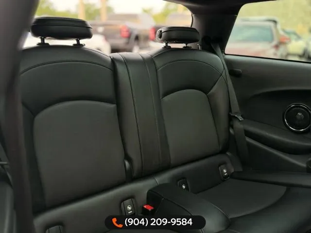 2017 MINI Cooper Base - Photo 30