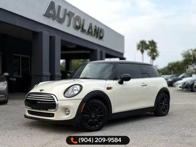 2017 MINI Cooper Base