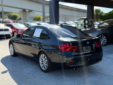 More photos of 2018 BMW 3 Series 320i at AUTOLAND, FL