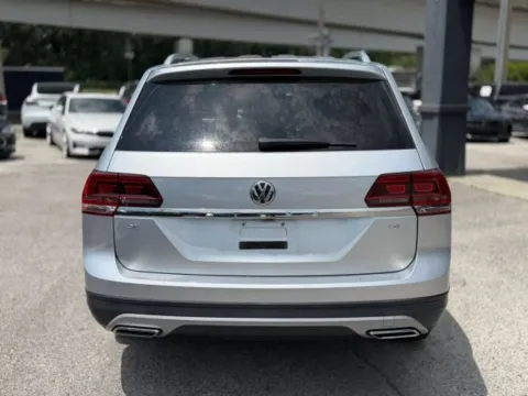 More photos of 2018 Volkswagen Atlas 3.6L V6 SE at AUTOLAND, FL