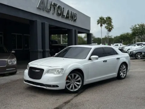 White 2019 Chrysler 300 Limited for sale in Jacksonville, FL