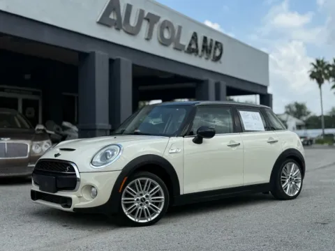 Green 2015 MINI Hardtop 4 Door Cooper S Hatchback 4D for sale in Jacksonville, FL