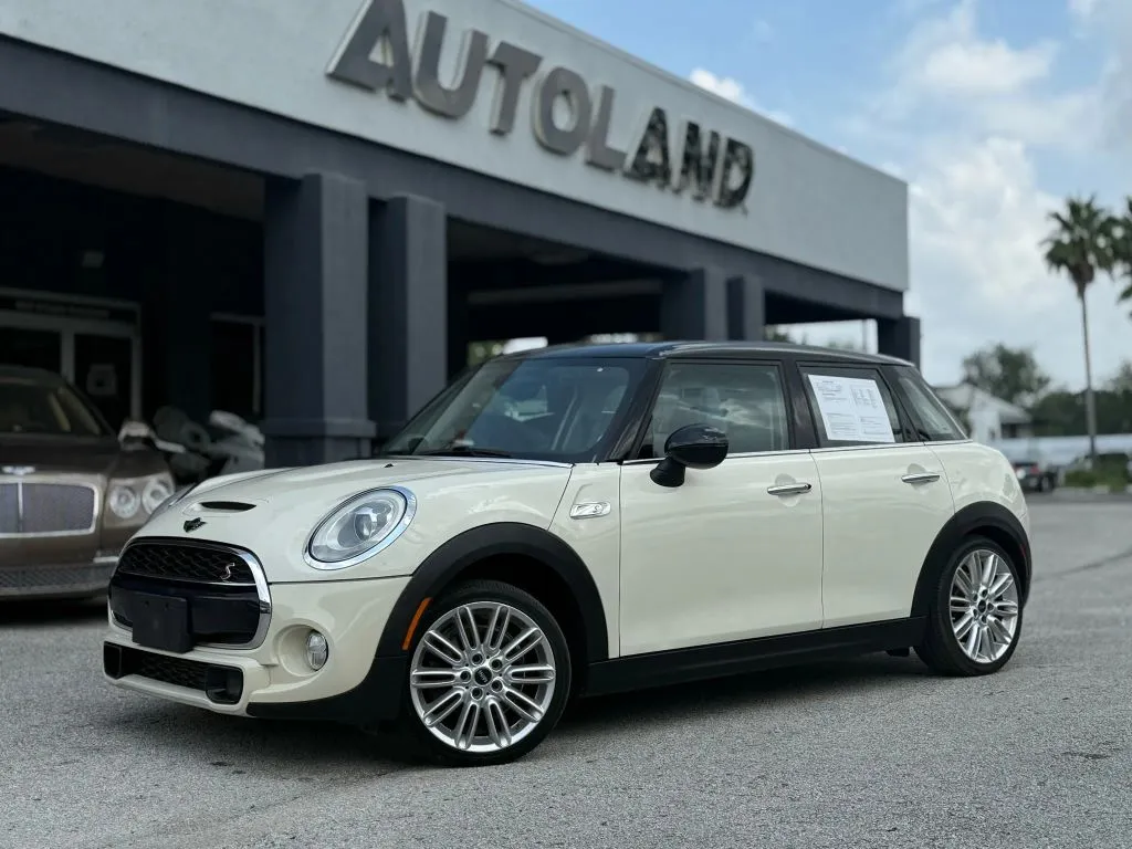 Green 2015 MINI Hardtop 4 Door Cooper S Hatchback 4D for sale in Jacksonville, FL